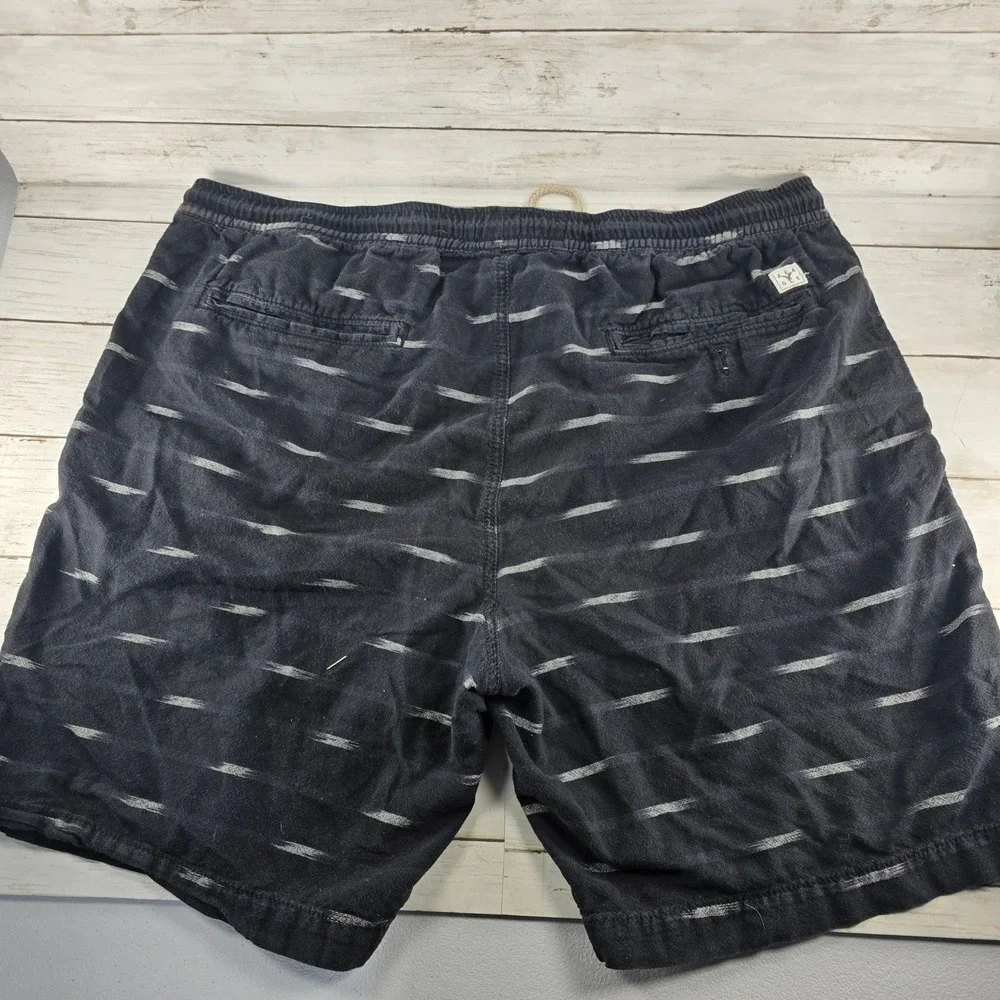 American Eagle Outfitters Mens XL Navy Blue Ikat Dash Cotton Lounge Shorts